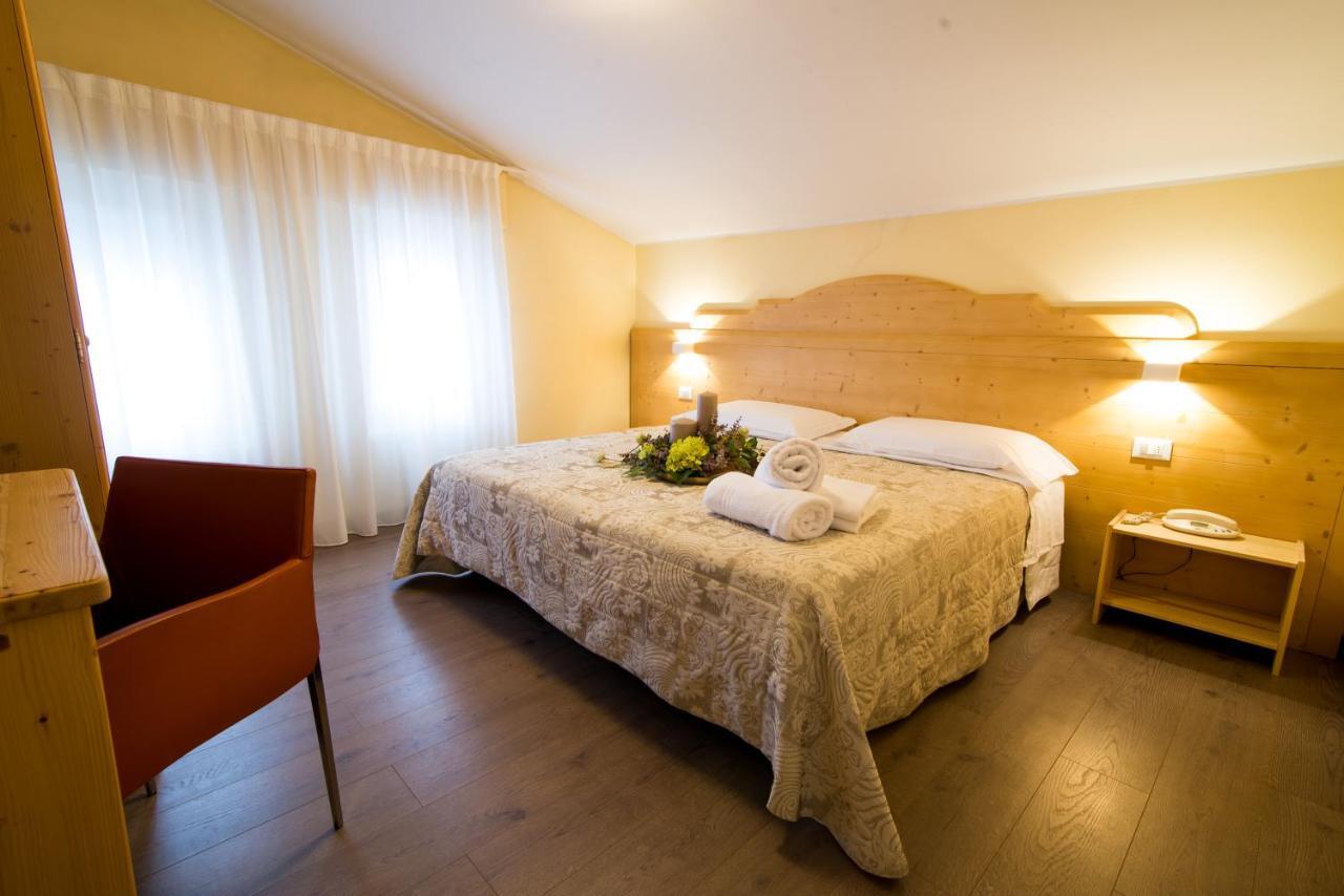 Hotel Alla Fonte Arta Terme Zewnętrze zdjęcie